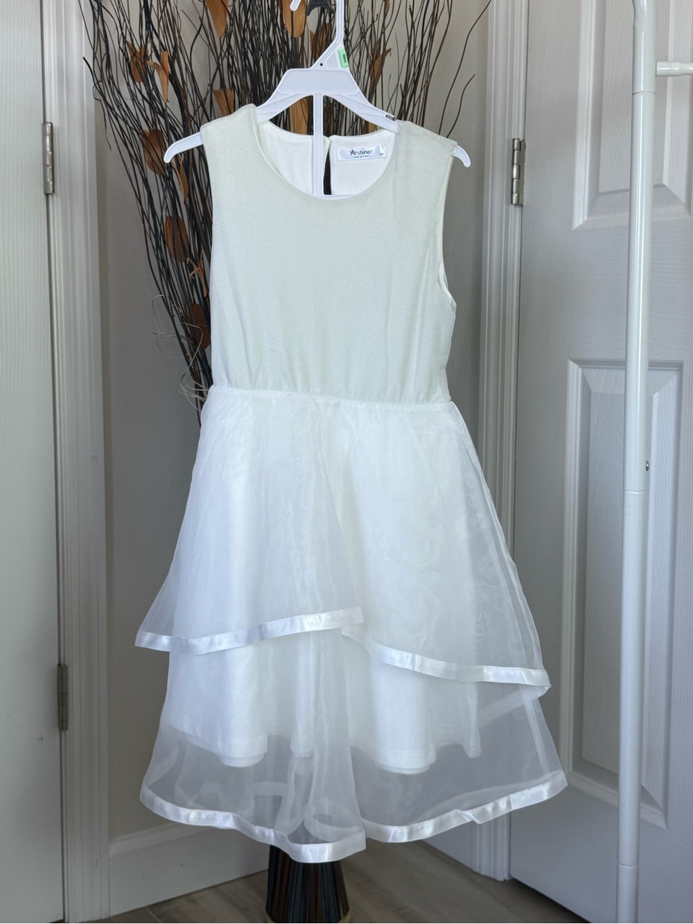 Wonderkids Ivory Sleeveless Layered Organza Formal Dress for Girls